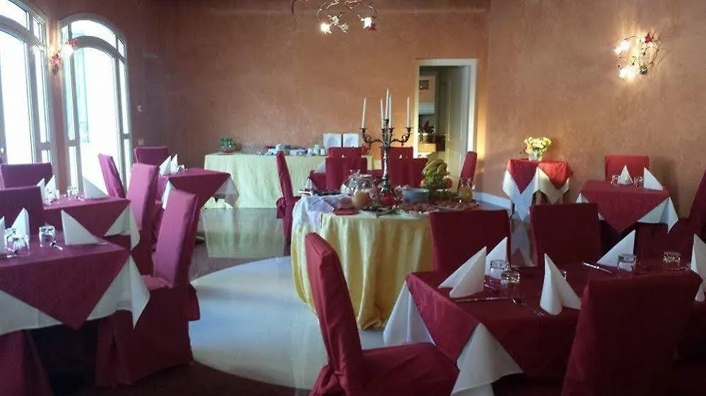 Vittoria Houses Relais Hotell San Bonifacio 0*,  Italien