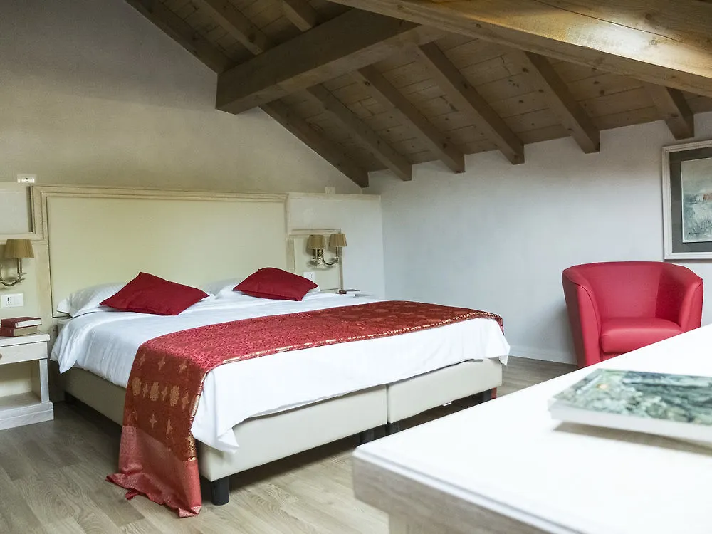 Vittoria Houses Relais Hotell San Bonifacio 0*,  Italien